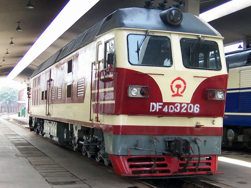 DF4D 3206.jpg